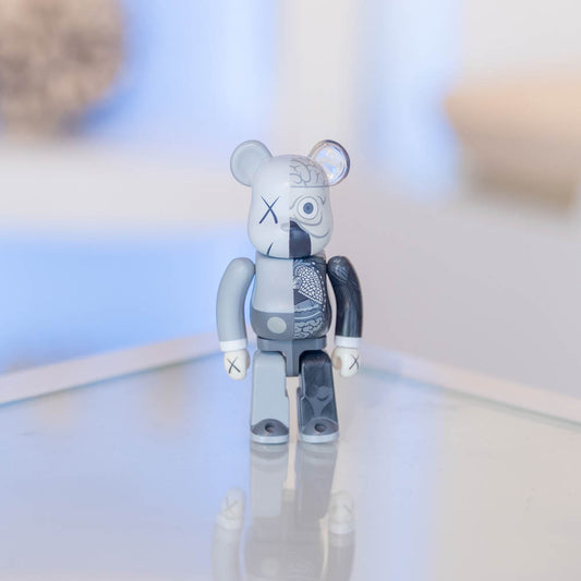 Bearbrick 100% Grey Dissected (B@0000F100)