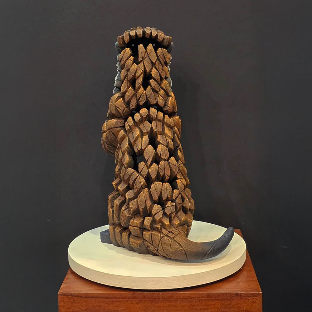 Otter, Pebble