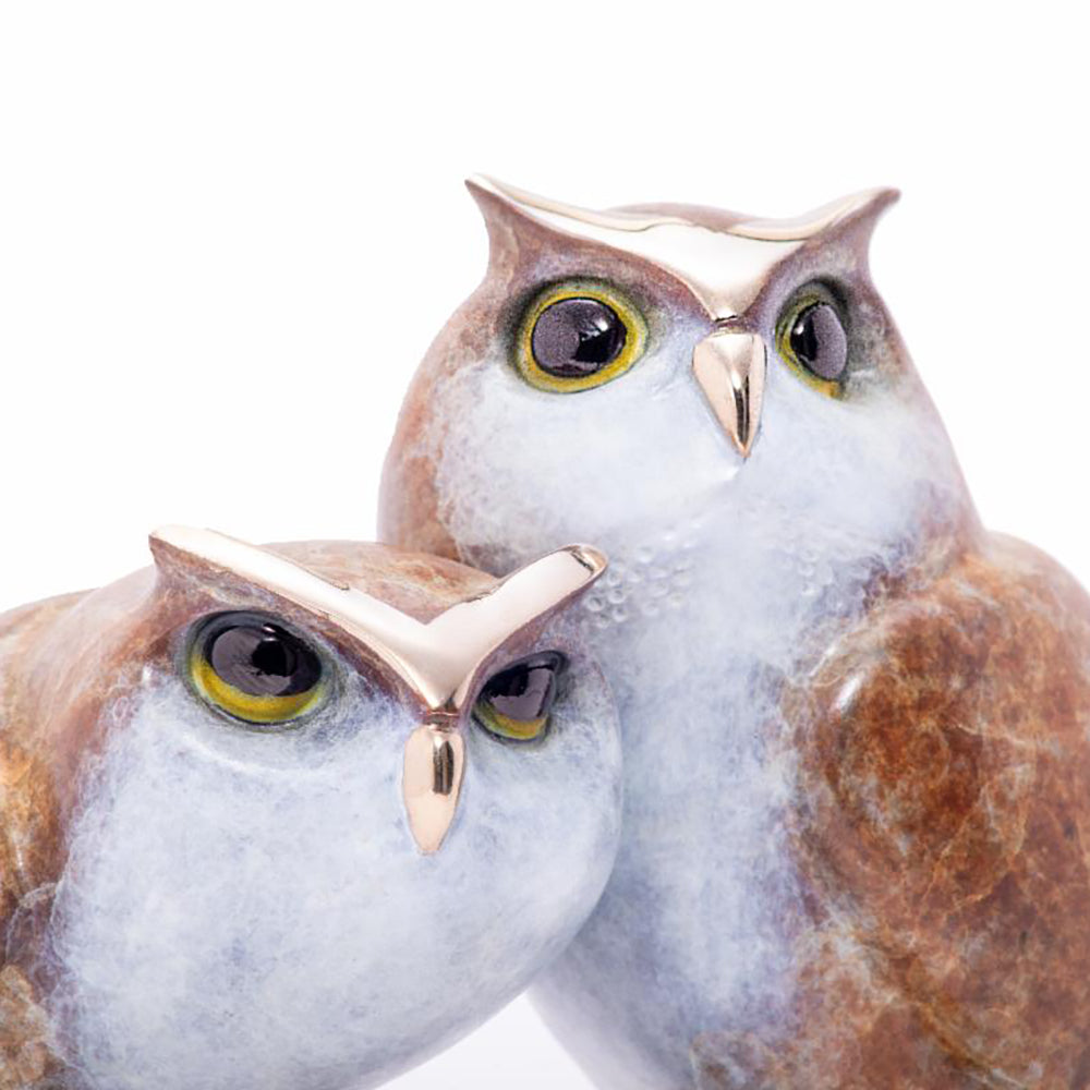 Hoo's Who