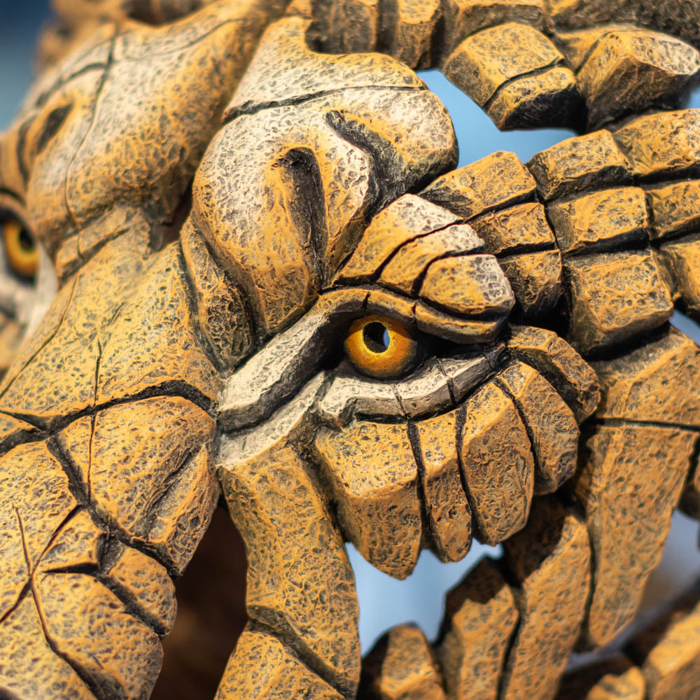 Yuna the Lioness Bust