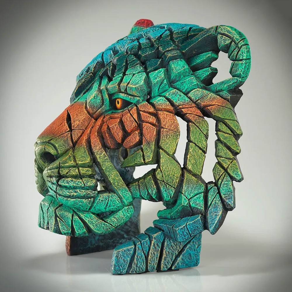 Jungle Hunter - Tiger Bust