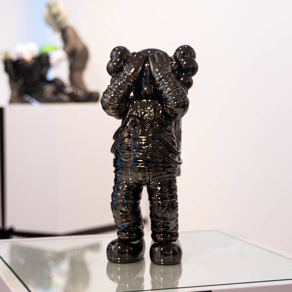 Holiday Space (Black) 2020 | Artmarket Gallery