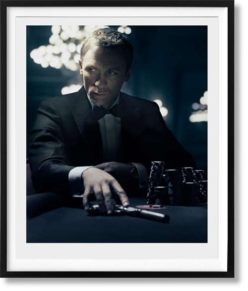 The James Bond Archives - Art Edition - Casino Royale 2006 - signed by Daniel Craig