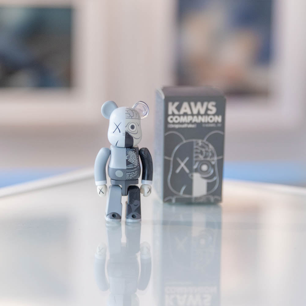 Bearbrick 100% Grey Dissected (B@0000F100)