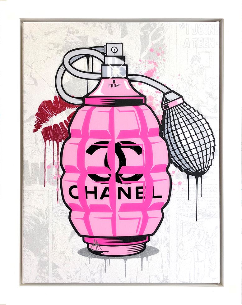 Designer Grenades - Chanel
